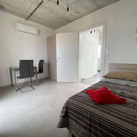 Minimal & Arty Townhouse Apartment Hamrun Exterior foto